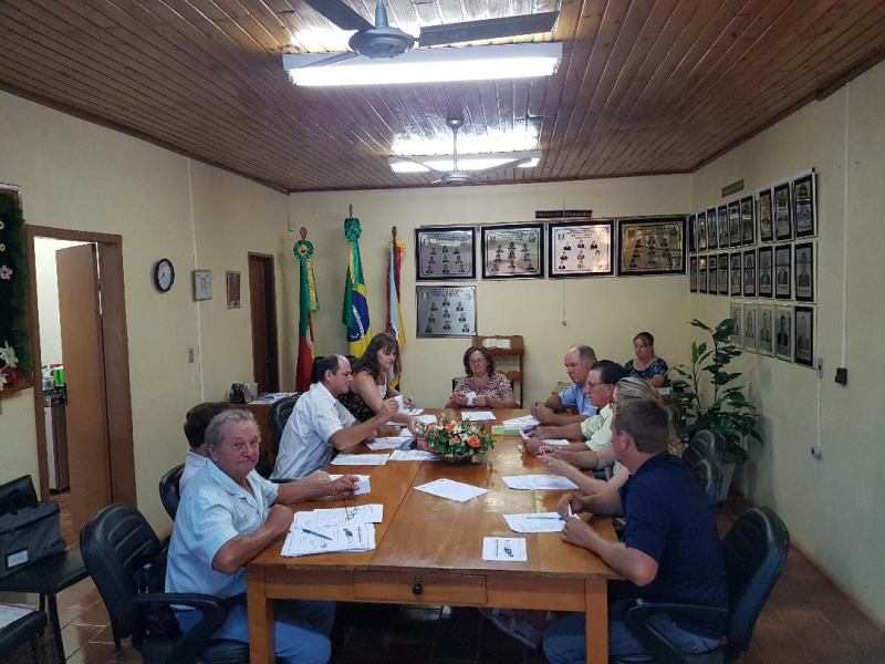 VEREADORA ILONDI COSTA ENCERRA SEU MANDATO NA PRESIDÊNCIA DA CÂMARA DE VEREADORES NO ANO DE 2017